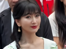 赵雅芝西湖被偶遇，满脸皱纹，瘦得皮包骨，网友：不老女神真老了-蜗牛资源分享网